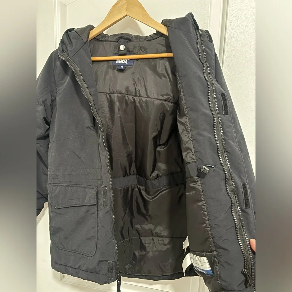Lands’ End Kids Black Insulated Winter Parka Coat | Hooded | Size M 10–12 - Picture 12 of 13